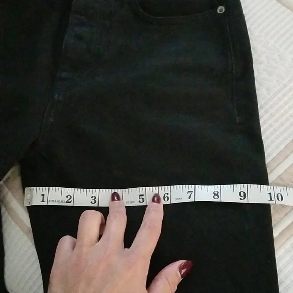 Golden Goose Happy High Waist Tapered Leg Jeans Size 27 Black - Picture 8 of 8